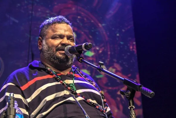 Filho de Arlindo Cruz dá boa notícia sobre estado de saúde do cantor
