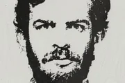 O longa reúne depoimentos de familiares e amigos de Honestino Guimarães ao lado de cenas dramatizadas O longa reúne depoimentos de familiares e amigos de Honestino Guimarães ao lado de cenas dramatizadas
