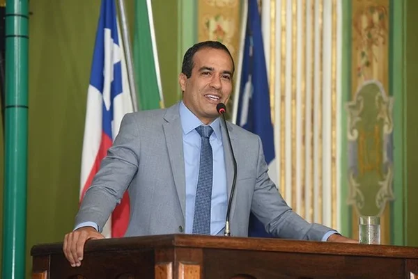Conheça Bruno Reis, prefeito reeleito no primeiro turno em Salvador