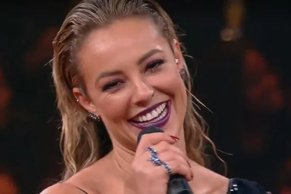 Paolla Oliveira choca fãs ao revelar seu verdadeiro nome