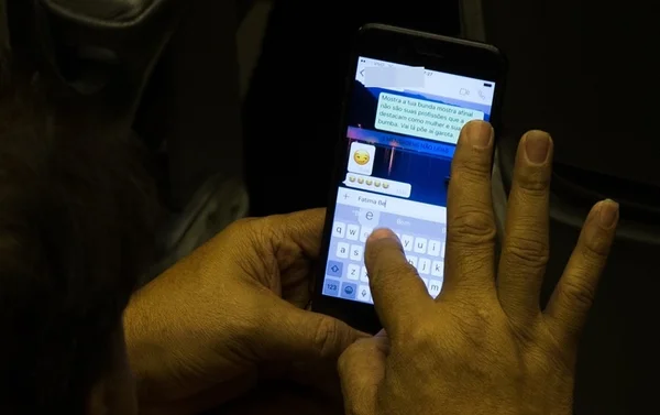 Vamos falar sobre a mulher assediada pelo deputado no WhatsApp?
