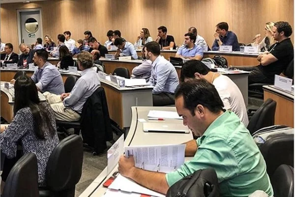 Apoiado por Huck, RenovaBR abre inscrições para a “nova política”