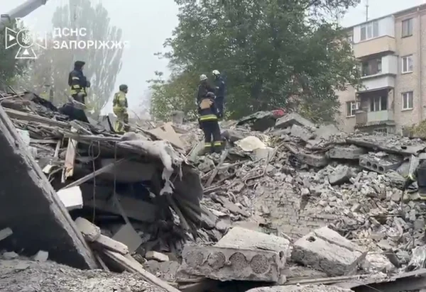 Ataques russos deixam 12 mortos e 14 feridos na Ucrânia