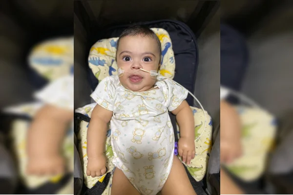 Família do DF faz vaquinha para custear tratamento de bebê com AME