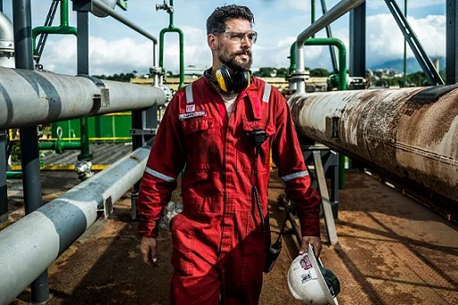 Cauã Reymond é Dante em Ilha de Ferro