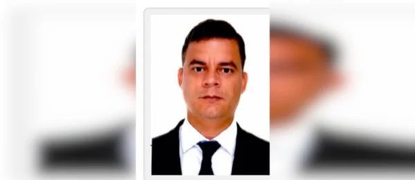 homem de terno