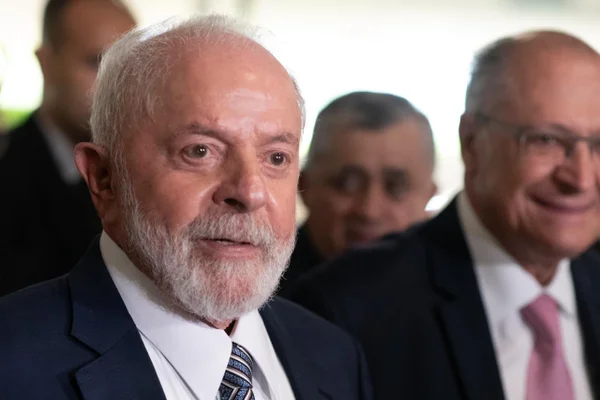 Governo avalia que recesso foi ideal para adotar medidas controversas
