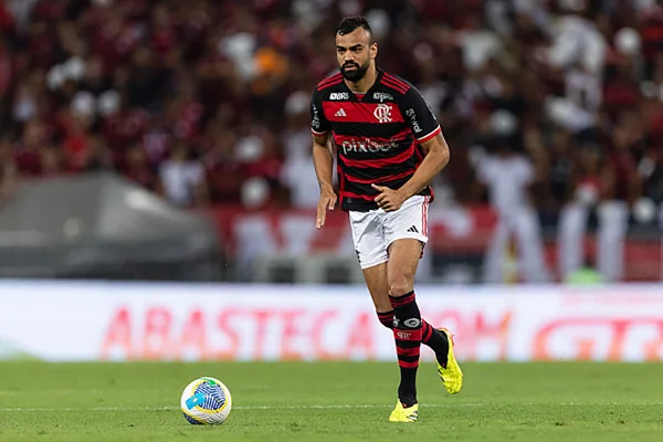 Imagem coloridad e Fabricio Bruno do Flamengo - Metrópoles