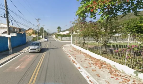 Rua Desembargador Leopoldo Muylaerte, em Piratininga, onde irmãs foram encontradas mortas em banheiro