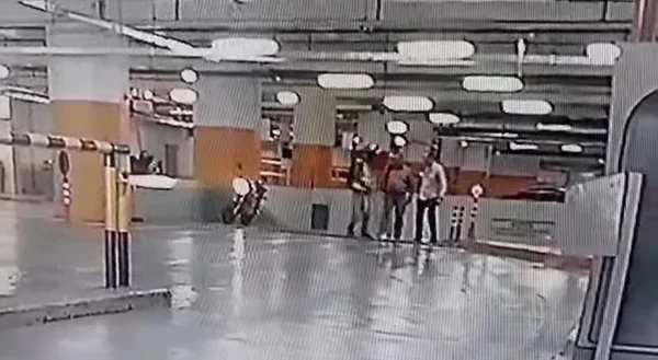 Vídeo: criminoso rouba Rolex de empresário em shopping no DF