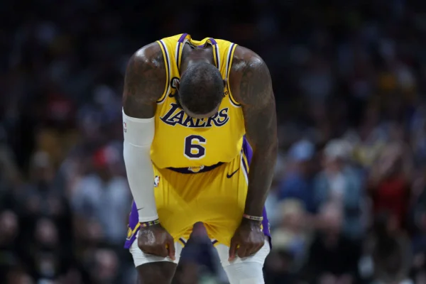 NBA: Nuggets viram para cima dos Lakers e abrem 2 x 0 na série