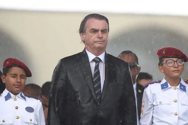 Boldonaro, com “D”, vira piada e trending topics no Twitter