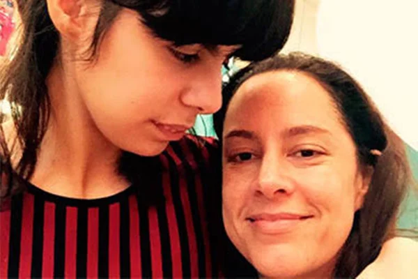 Diagnosticada com doença rara, Luana Abravanel faz tratamento com canabidiol