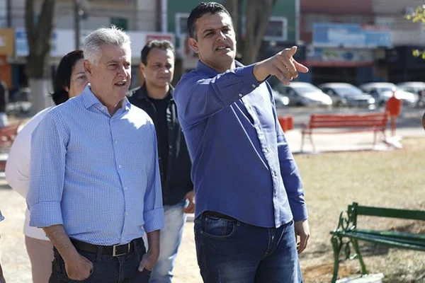 Golpista investigado no DF torrou fortuna em fim de semana com modelos