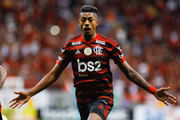 Jogador Bruno Henrique durante jogo