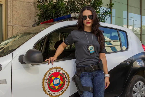 Policiais honestos combatem crime e corrupção em “Operações Especiais”