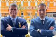 Governador de SP Tarcísio de Freitas (Republicados) a esquerda e Guilherme Derrite
