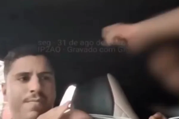 Imagem coloridfa, Leonardo, motorista de aplicativo, foi atacado com golpes de tesoura- Metrópoles