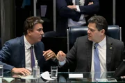 Impasse sobre a redução da maioridade penal provocou o adiamento da PEC da Segurança e divergências entre governo e oposição Impasse sobre a redução da maioridade penal provocou o adiamento da PEC da Segurança e divergências entre governo e oposição