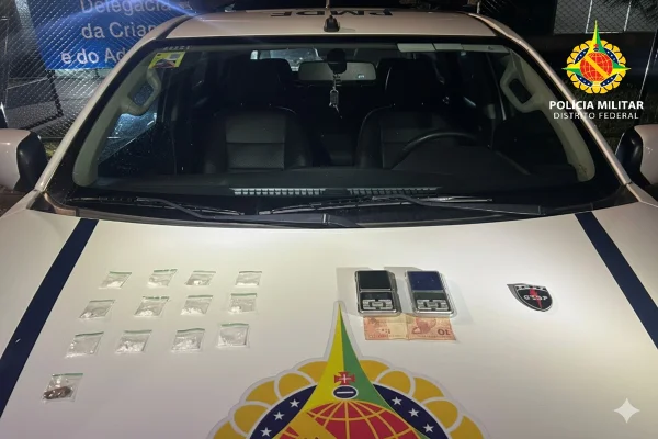 Cocaína e skunk: PMDF apreende adolescente por tráfico de drogas