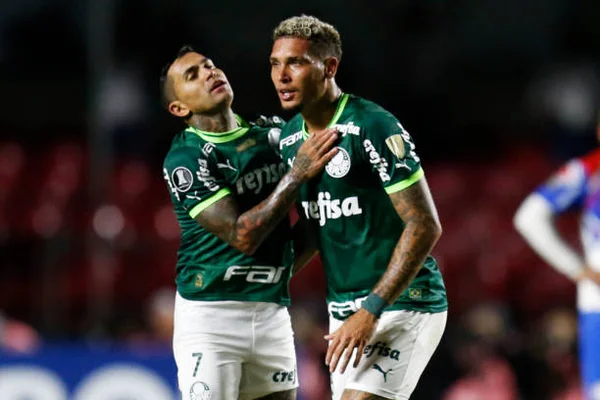 O Palmeiras levou susto, mas mostrou grandeza diante do Vasco
