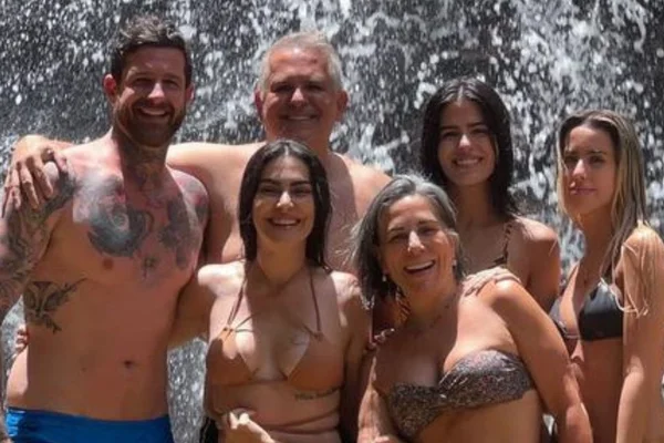 imagem de família em cachoeira