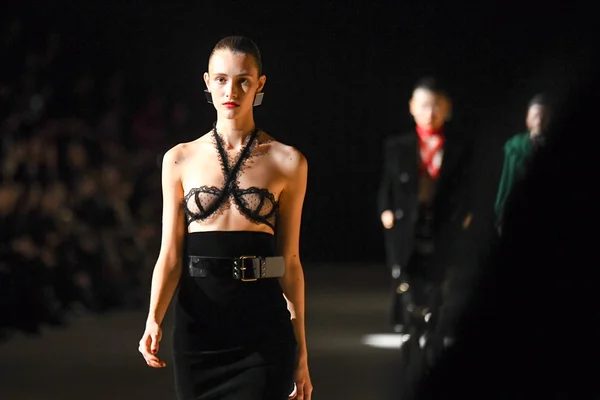 Outono inverno 2020 Saint Laurent