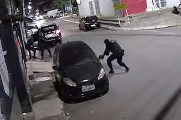 Vídeo mostra momento em que CAC abre fogo contra PMs no DF