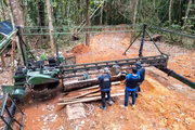 As operações Curupira e Amazônia Viva são executadas pela Secretaria de Estado de Meio Ambiente, Clima e Sustentabilidade (Semas) e pela Secretaria de Estado de Segurança Pública e Defesa Social (Segup)