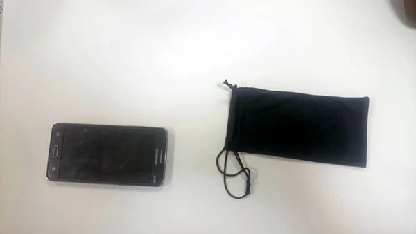 Homem vende tijolo como se fosse celular e é preso na Rodoviária