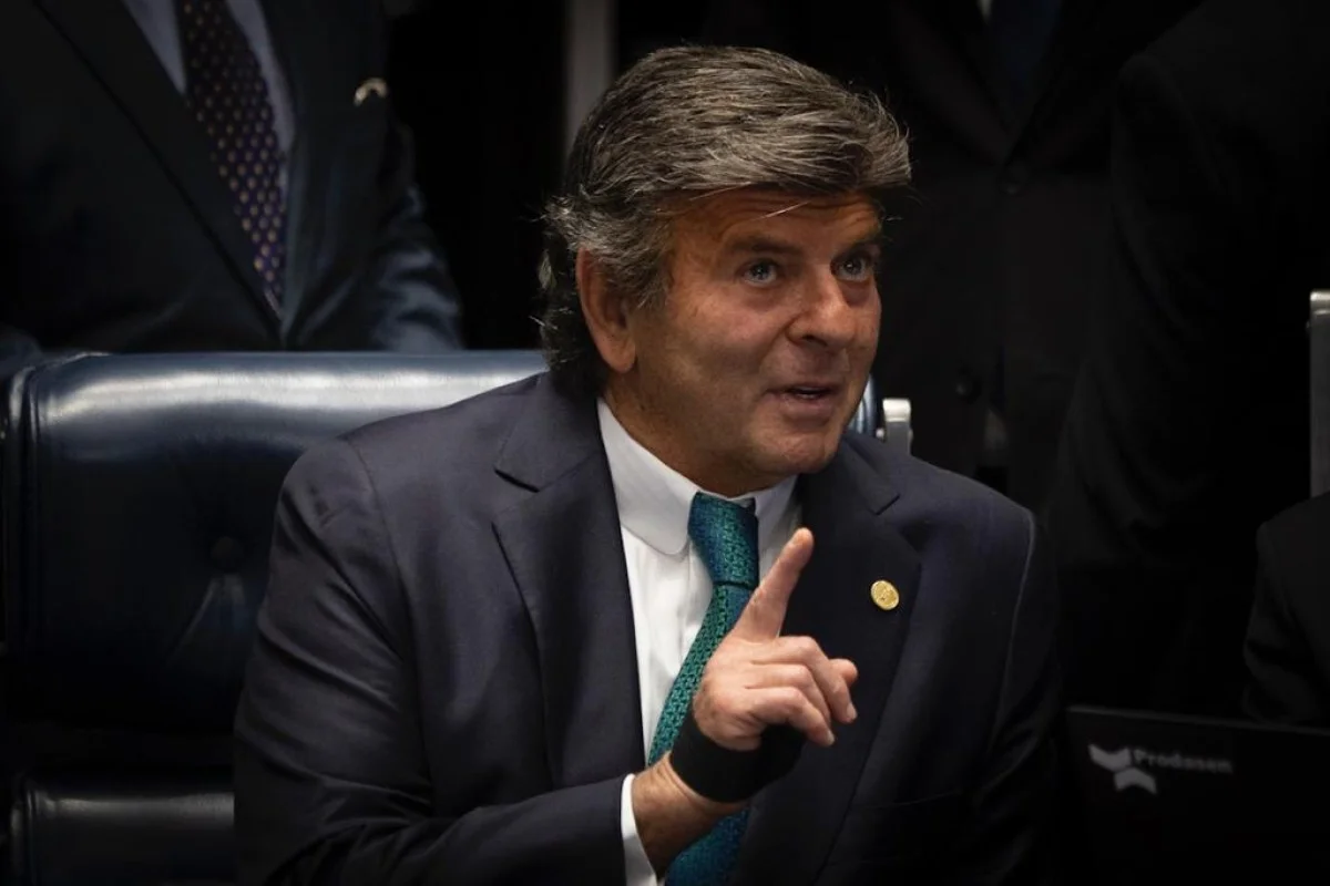 Presidente do TJBA busca ministros do STF contra decisão de Fux sobre BRB - imagem 2 Presidente do TJBA busca ministros do STF contra decisão de Fux sobre BRB - imagem 2
