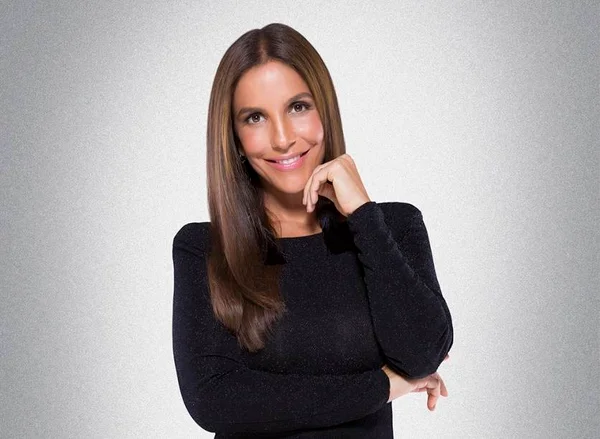 Ivete mostra semelhança com a mãe em post emocionante no Instagram