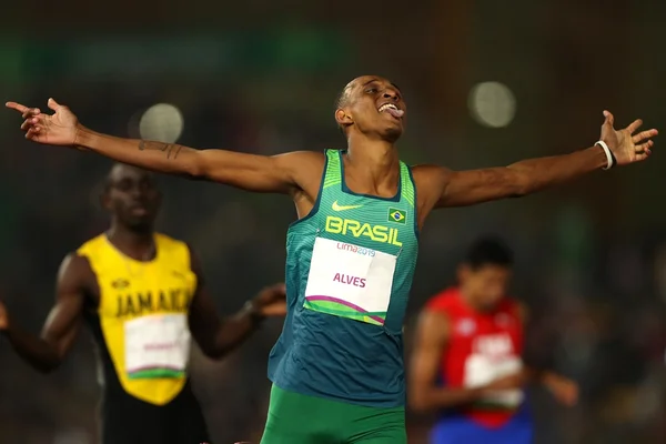 Pan: Alison dos Santos leva ouro nos 400m com barreiras
