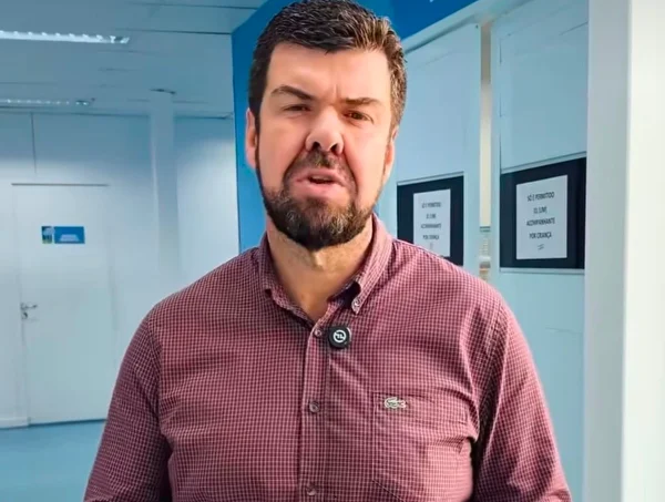 “Cartel digital” com verba pública: MPE pede cassação de prefeito de Macaé