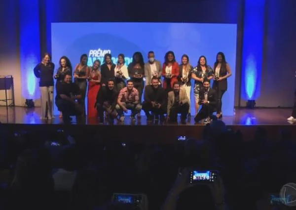 Amigos do Mercado premia 16 profissionais de propaganda