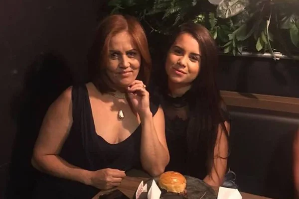 Gisele Boaventura e a filha Déborah - Metrópoles