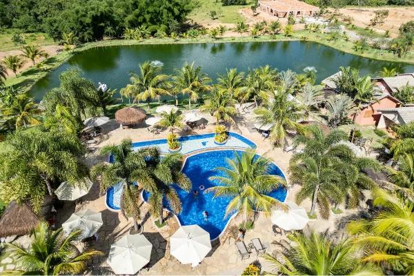 Imagem colorida - hotel fazenda localizado em Padre Bernardo - Metrópoles