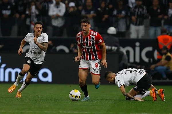 Calleri lamenta empate com Corinthians: “A gente merecia a vitória”