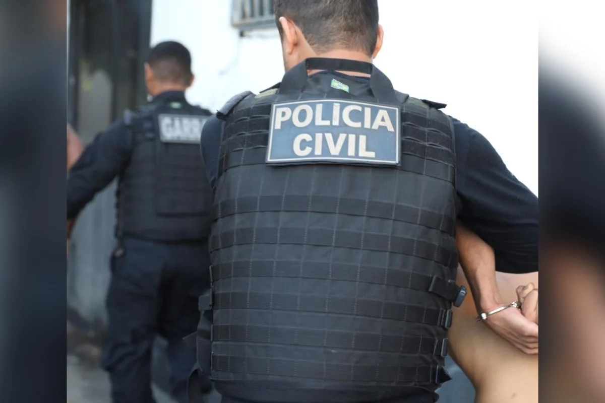 Fique por dentro: Dupla é presa por torturar mulher de 74 anos e matar cães na frente dela