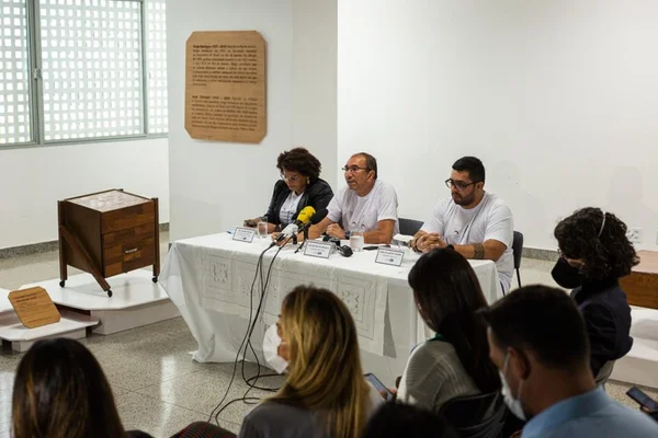 Coletiva Aniversário de Brasíliqa