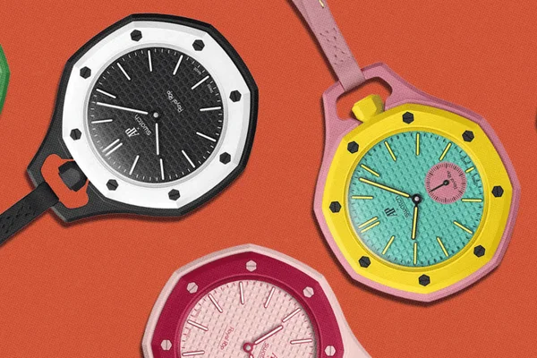 foto com cor. relógios da collab entre Audemars Piguet e Swatch - metrópoles