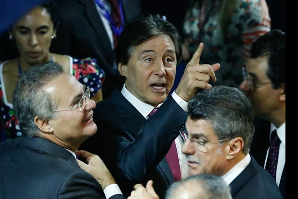 Comissão analisará fim de programas políticos na TV em ano eleitoral