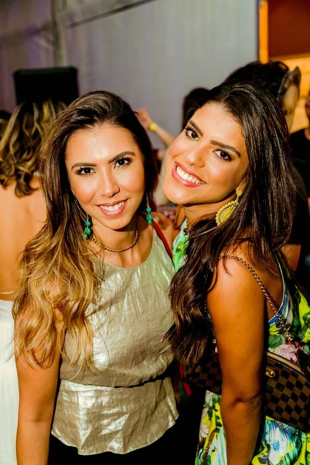 Adriana e Marcela Queiroga Adriana e Marcela Queiroga