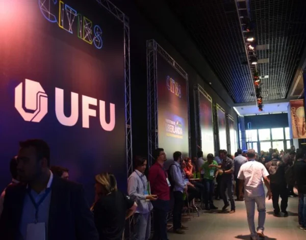 Universidade Federal de Uberlândia abre vagas com salário de R$ 4 mil