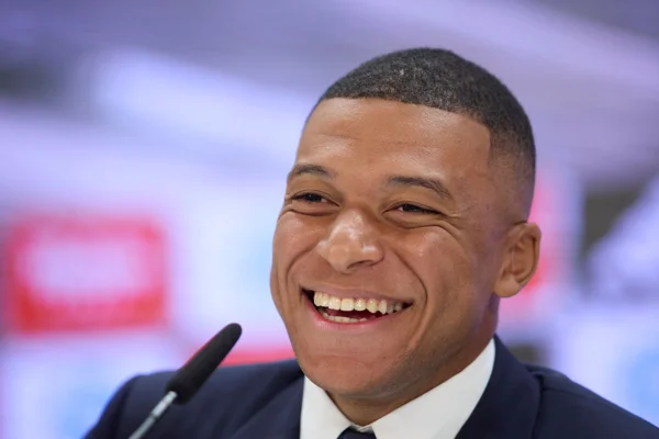 Veja o que Mbappé falou sobre Vini Jr., Rodrygo e Endrick no Real