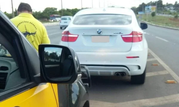 Detran apreende veículo com mais de R$ 88 mil em débitos
