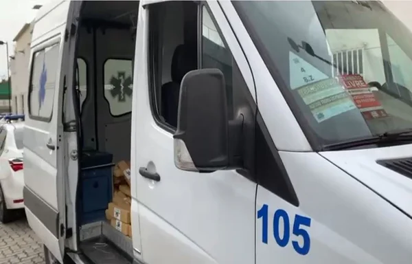 Polícia apreende ambulância que transportava maconha em rodovia do Rio
