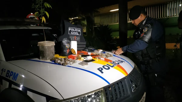 Delivery: motoboy suspeito de entregar maconha é preso na Asa Sul