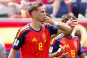 Espanha joga a semifinal da Copa do Mundo contra a França Espanha joga a semifinal da Copa do Mundo contra a França