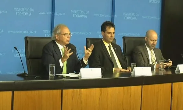 imagem colorida do ministro da Economia, Paulo Guedes - Metrópoles